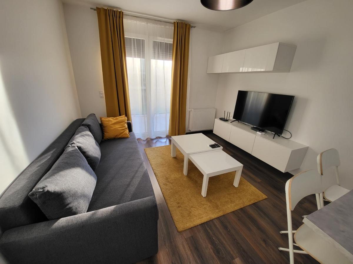Sdp Marina Apartment Budapešť Exteriér fotografie